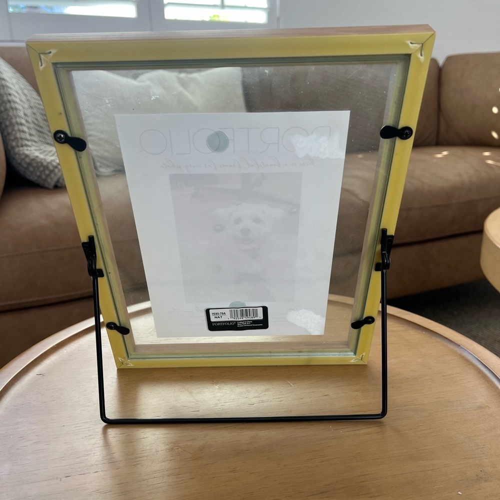 Easel Float Frame 7x9 float to 5x7 Wood Colored Black Metal Modern Contemporary - Picture 5 of 6